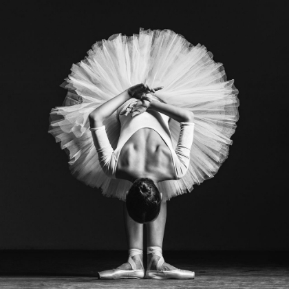 Picture of BALLERINA AT CLASS