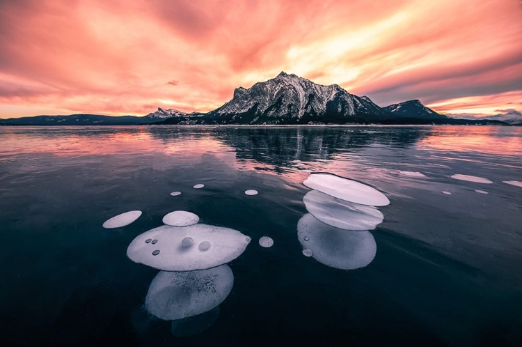 Picture of BUBBLE LAKE