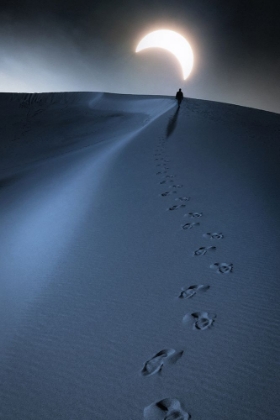 Picture of WALKING UNDER THE SILVER SAND MOON