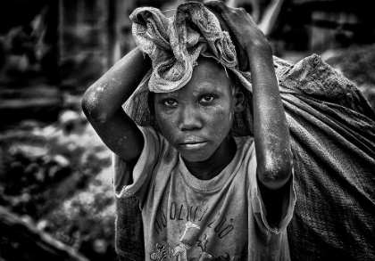 Picture of CHILD WORKING ON CONSTRUCTION IN THE STREETS OF JUBA - SOUTH SUDAN
