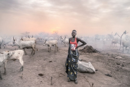 Picture of A YOUNG MUNDARI WOMAN