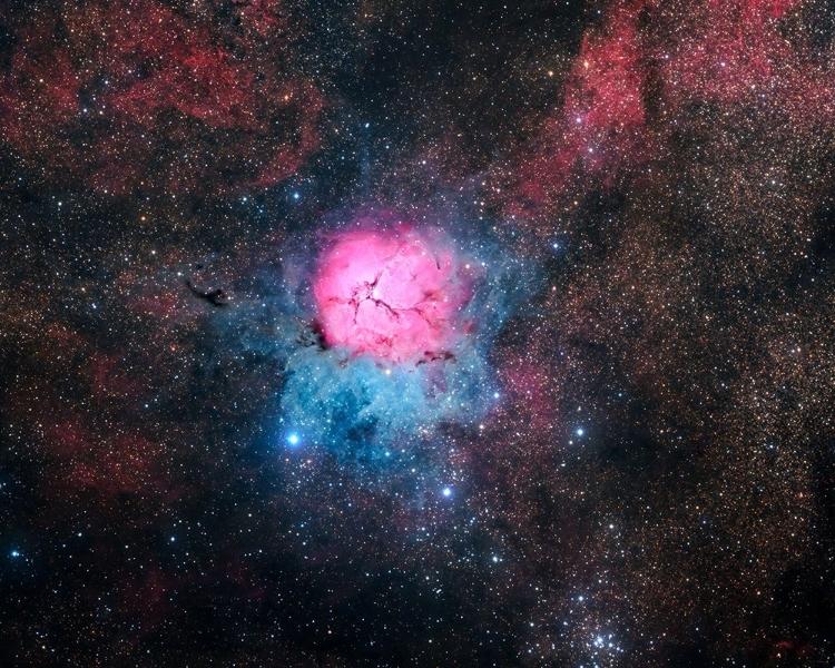 Picture of TRIFID NEBULA