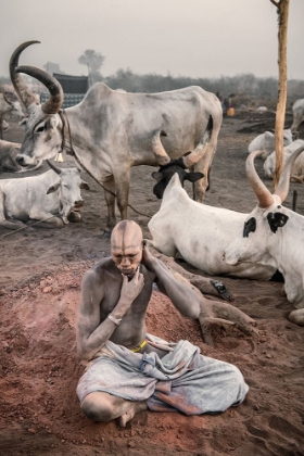 Picture of A MUNDARI MAN IN SITU