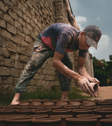 Picture of POTTERY MAN