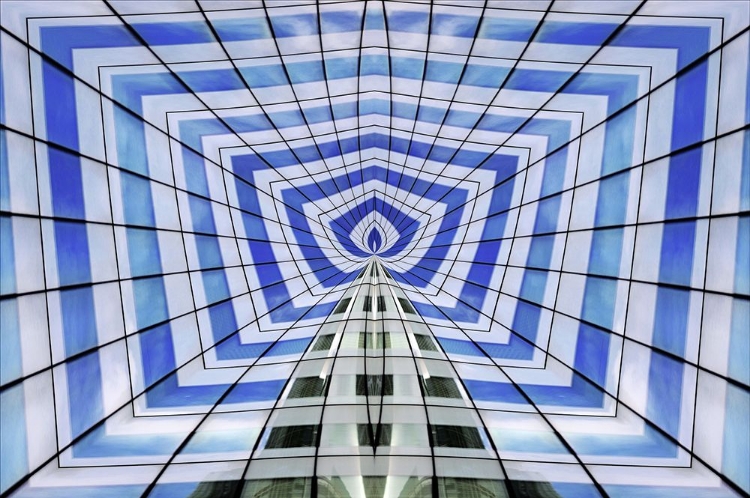 Picture of MODERN BUILDING IN LONDON