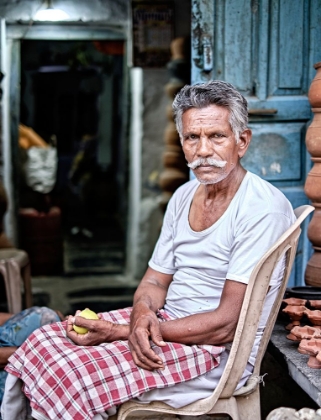 Picture of INDIAN POTTER