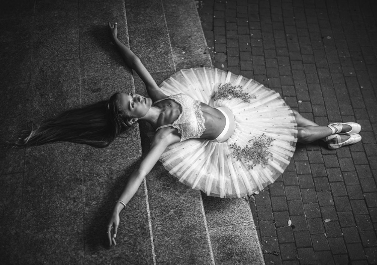 Picture of BALLERINA LYING ON THE STAIRS 2 BW