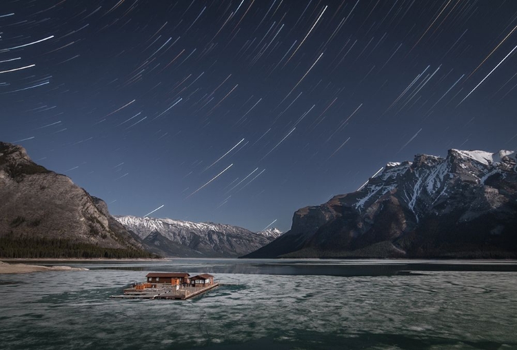 Picture of LAKE MINNEWANKA