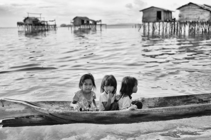 Picture of THREE GIRLS IN A CANOE