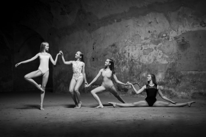 Picture of BALLERINAS 2