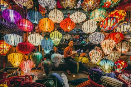 Picture of A GIRL WITH LANTERNS