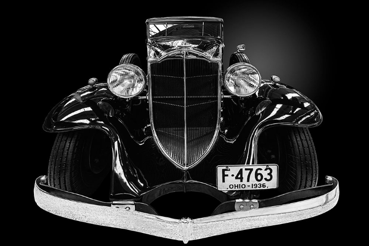 Picture of THE PACKARD LIGHT-EIGHT