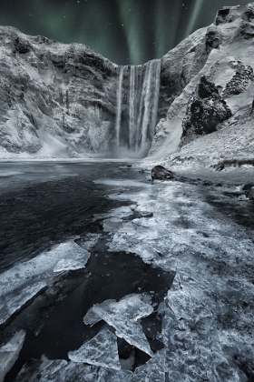 Picture of SKOGAFOSS FALLS