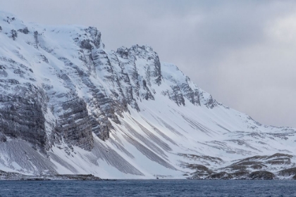 Picture of SOUTHERN OCEAN-SOUTH GEORGIA-SALISBURY PLAIN-SNOWY PEAKS SURROUND SALISBURY PLAIN