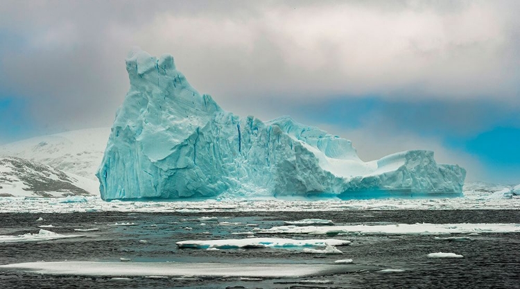 Picture of ANTARCTIC ICEBERG