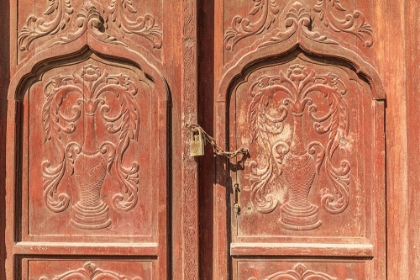 Picture of MIDDLE EAST-ARABIAN PENINSULA-AL BATINAH SOUTH-CARVED WOODEN DOOR ON A BUILDING IN OMAN
