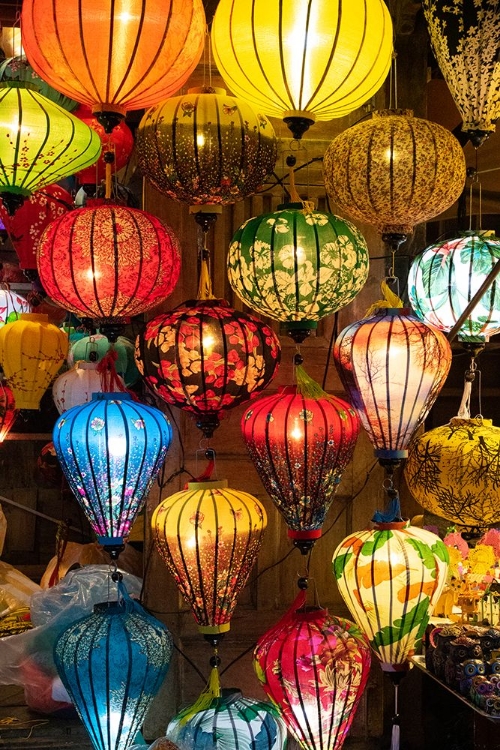 Picture of VIETNAM-COLORFUL LAMPS FOR SALE