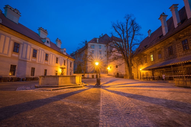 Picture of EUROPE-CZECH REPUBLIC-CESKY KRUMLOV-CESKY KRUMLOV CASTLE COURTYARD AT SUNSET