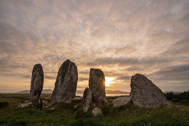 Picture of EUROPE-IRELAND-WATERVILLE-EIGHTERCUA STONE ROW A SUNSET