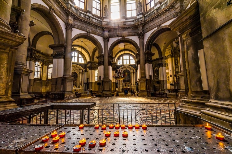 Picture of CANDLES-SANTA MARIA DELLA SALUTE CHURCH-VENICE-ITALY-COMPETED IN 1681
