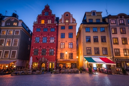 Picture of SWEDEN-STOCKHOLM-GAMLA STAN-OLD TOWN-BUILDINGS OF THE STORTORGET SQUARE-DUSK