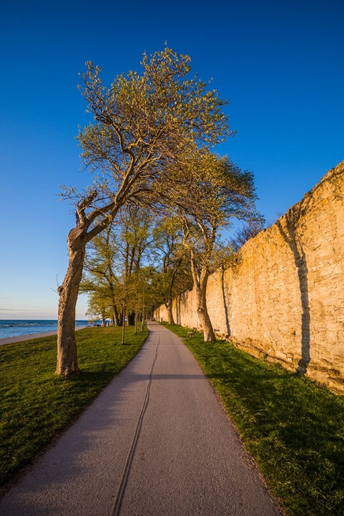 Picture of SWEDEN-GOTLAND ISLAND-VISBY-12TH CENTURY CITY WALL-MOST COMPLETE MEDIEVAL CITY WALL IN EUROPE-SUNSE