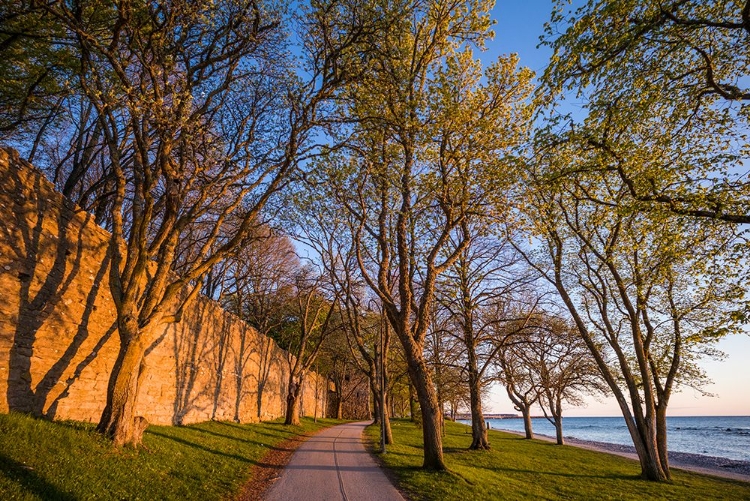 Picture of SWEDEN-GOTLAND ISLAND-VISBY-12TH CENTURY CITY WALL-MOST COMPLETE MEDIEVAL CITY WALL IN EUROPE-SUNSE