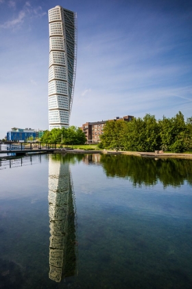 Picture of SWEDEN-SCANIA-MALMO-TURNING TORSO BUILDING-DESIGNED BY ARCHITECT SANTIAGO CALATRAVA-2005