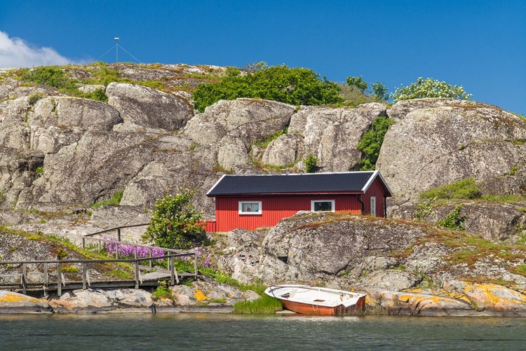 Picture of SWEDEN-BOHUSLAN-MARSTRAND-RED COASTAL FISHING SHACK