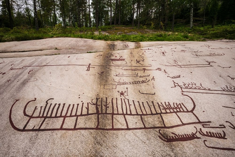 Picture of SWEDEN-BOHUSLAN-TANUMSHEDE-BRONZE AGE CARVING DETAIL OF THE TANUM AREA