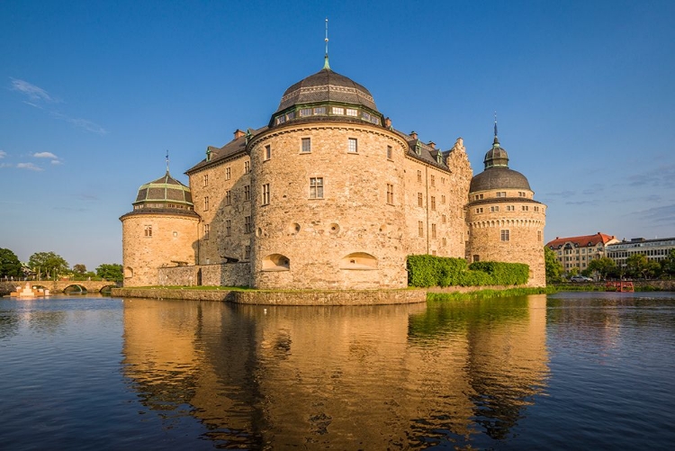 Picture of SWEDEN-NARKE-OREBRO-OREBRO CASTLE-EXTERIOR