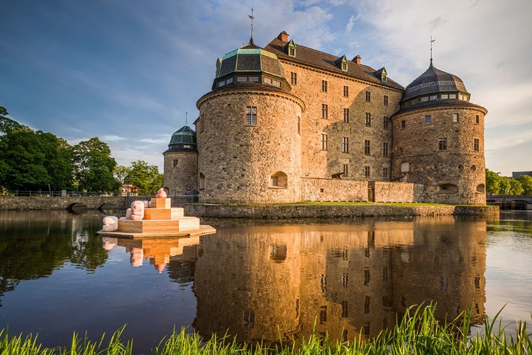 Picture of SWEDEN-NARKE-OREBRO-OREBRO CASTLE-EXTERIOR