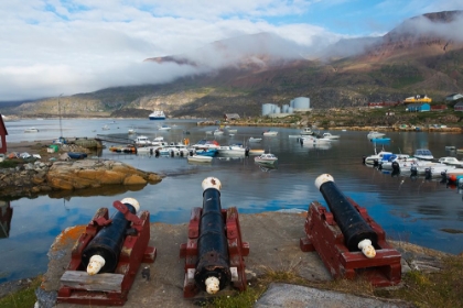 Picture of CANNON ARTILLERY OVERLOOKING THE HARBOR-QEQERTARSUAQ-GREENLAND