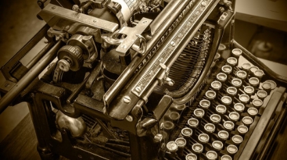 Picture of USA-CALIFORNIA VINTAGE TYPEWRITER AT A HISTORIC RADIO RECEIVING STATION AT POINT REYES