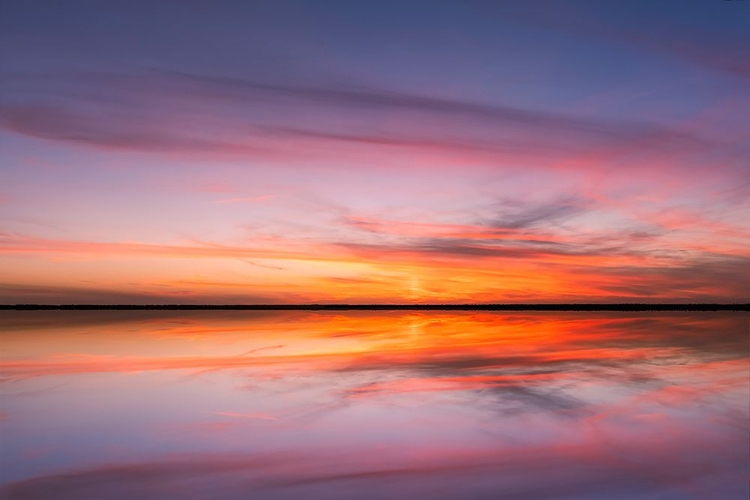 Picture of SUNSET ON HARNEY LAKE AT SUNSET-FLORIDA