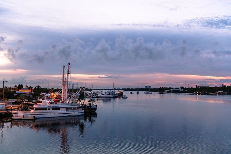 Picture of LOOKING OUT OF THE KEY WEST EXPRESS SHUTTLE OVER FORT MYERS WATERWAY OF THE GULF OF MEXICO