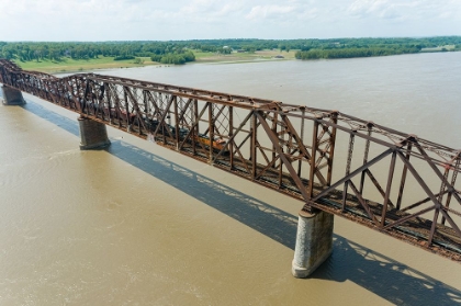 Picture of FREIGHT TRAIN ON UNION PACIFIC RAILROAD CROSSING THE MISSISSIPPI RIVER ON THE THEBES BRIDGE THEBES-