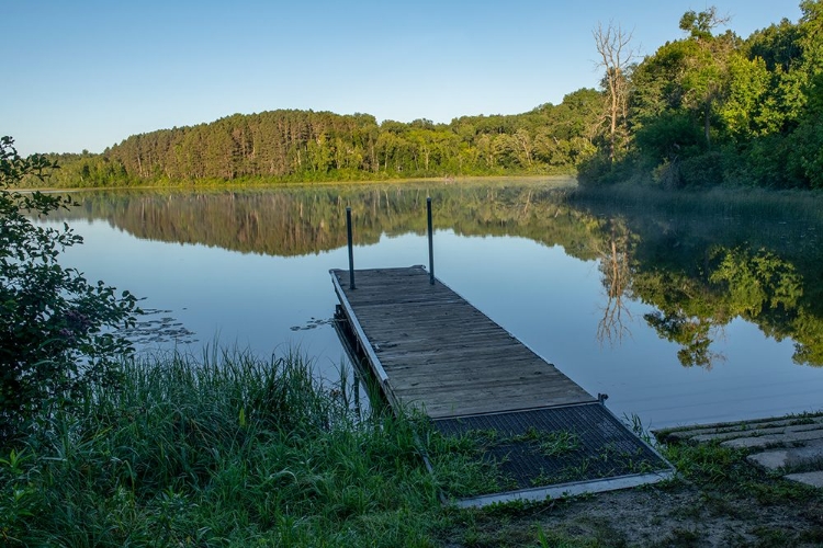 Picture of USA-MINNESOTA-ITASCA STATE PARK-OZAWINDIB BOAT LUNCH