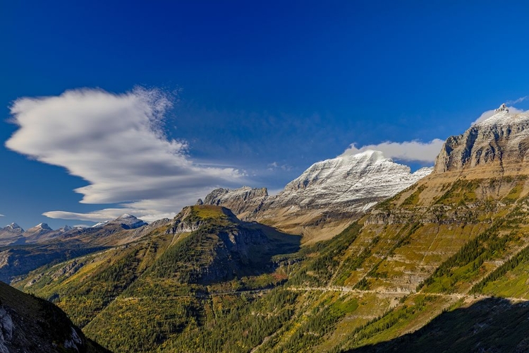 Picture of THE GARDEN WALL WITH SEASONS FIRST SNOW IN GLACIER NATIONAL PARK-MONTANA-USA