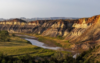 Picture of RED CLIFFS ABOVE THE LITTLE MISSOURI RIVER IN THE LITTLE MISSOURI NATIONAL GRASSLANDS-NORTH DAKOTA-