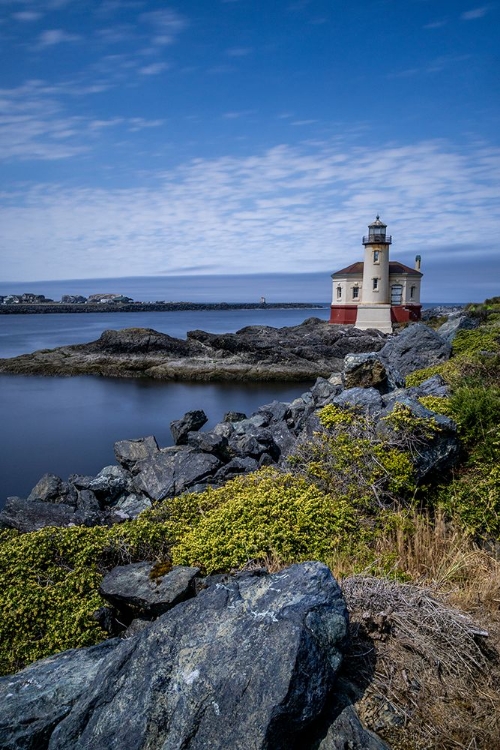 Picture of USA-OREGON-BANDON COQUILLE RIVER LIGHTHOUSE