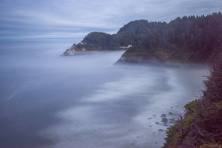 Picture of USA-OREGON-FLORENCE HECETA HEAD LIGHTHOUSE