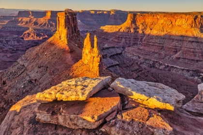 Picture of DEAD HORSE POINT-CANYONLANDS NATIONAL PARK-UTAH