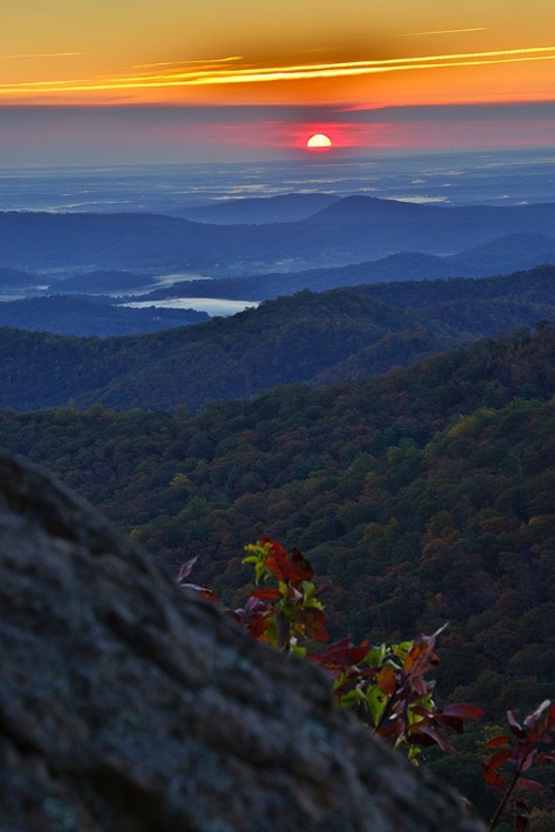 Picture of USA-VIRGINIA-SHENANDOAH NATIONAL PARK-SUNRISE ALONG SKYLINE DRIVE IN THE FALL