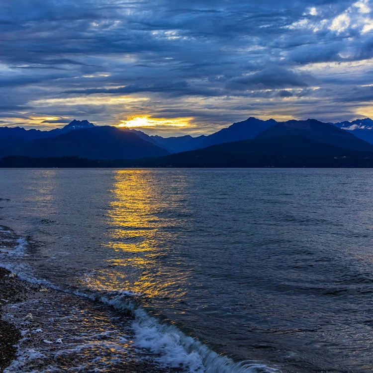 Picture of USA-WASHINGTON STATE-SEABECK HOOD CANAL AND OLYMPIC MOUNTAINS SUNSET