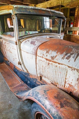 Picture of LATAH-WASHINGTON STATE-USA-RUSTED VINTAGE FORD MODEL A PICKUP TRUCK IN A BARN