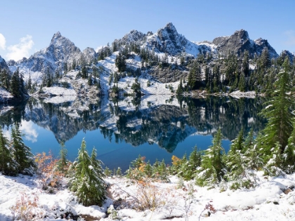 Picture of WASHINGTON STATE-CENTRAL CASCADES ALPINE LAKES WILDERNESS-GEM LAKE