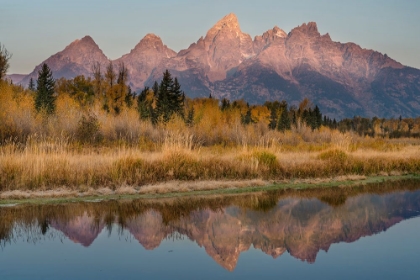 Picture of USA-WYOMING-GRAND TETON NATIONAL PARK GRAND TETON MOUNTAINS REFLECT IN LAKE