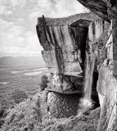 Picture of LOVERS LEAP BW