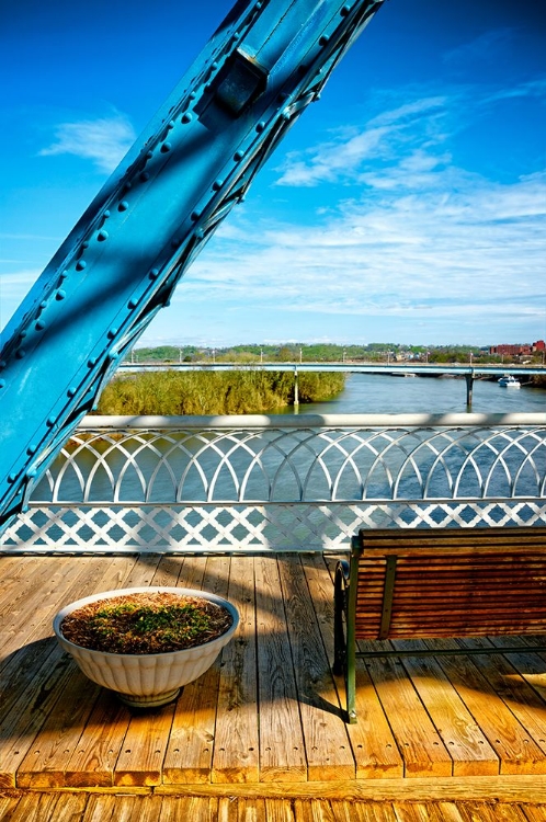 Picture of RAIL AND BENCH